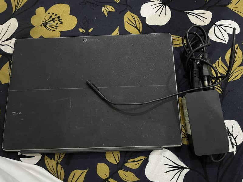 Microsoft Surface Pro 6 17