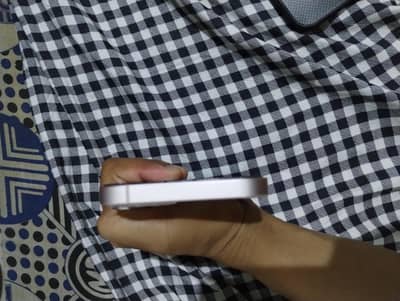 Apple iPhone 13. pta approved 128 gb 95 health