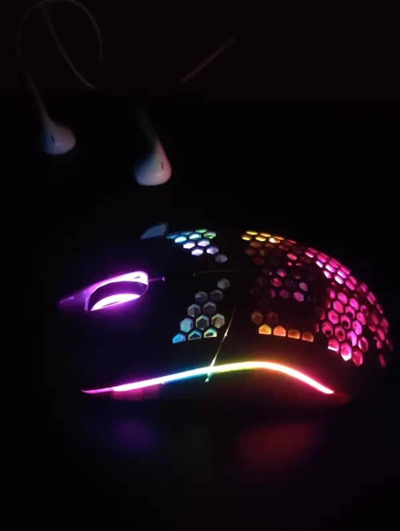 Original Glorious Model O Wireless 1