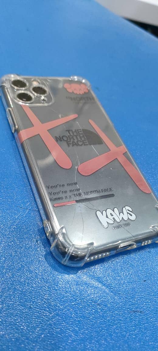 iPhone 11 Pro 1