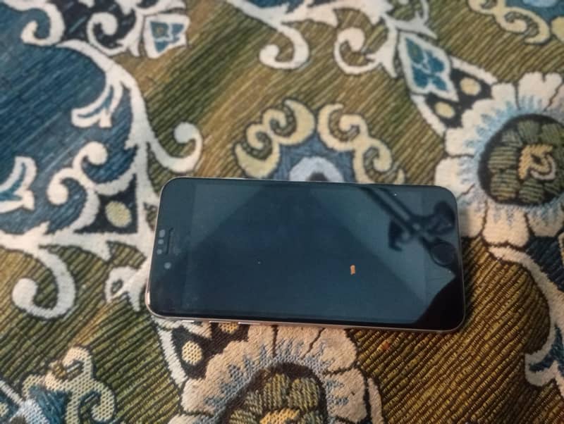 Apple iPhone 6 5