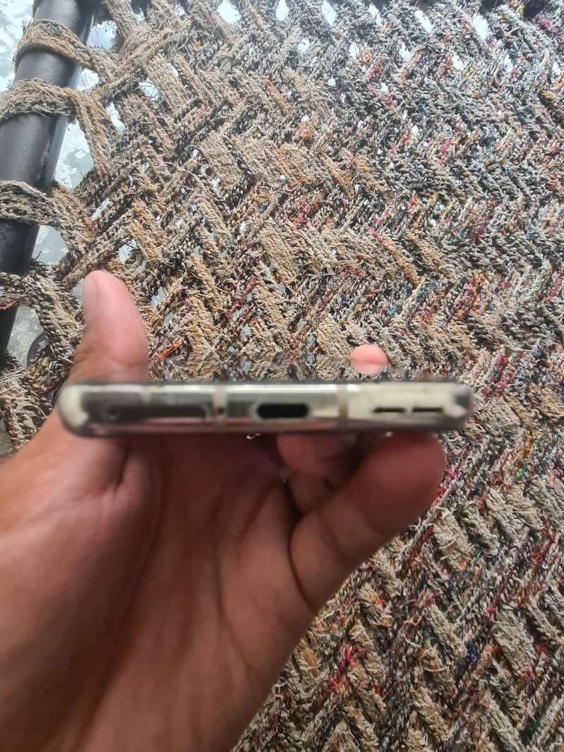 One Plus 8 5