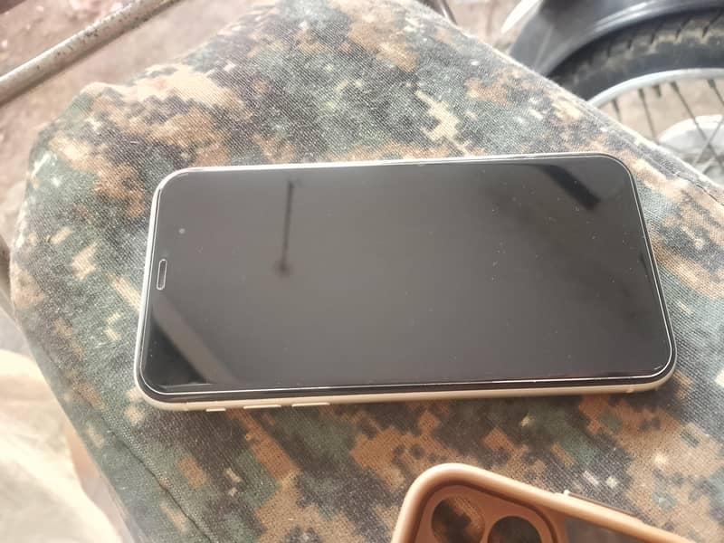 Apple iPhone 11 5
