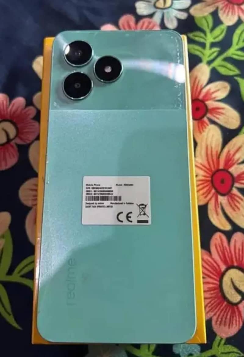 Realme C51 1