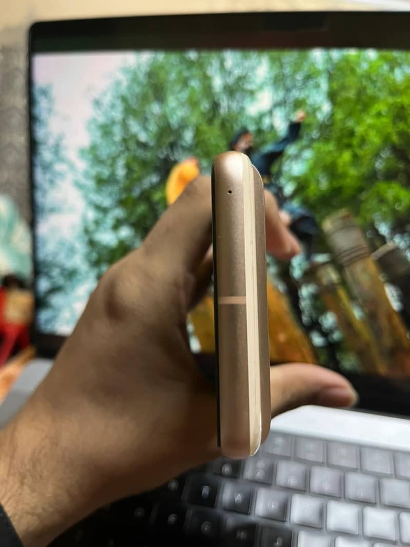Pixel 8 8/128 10/10 Condition 4