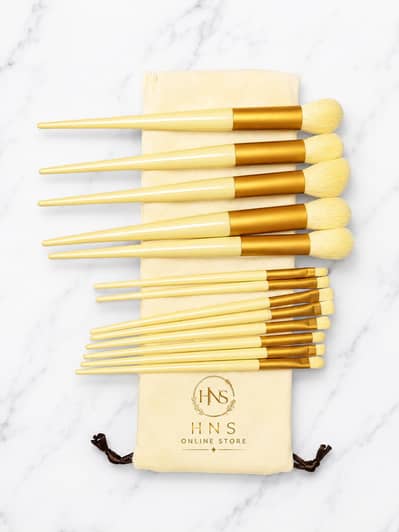 13-piece makeup brushes set with delivery Hyderabad