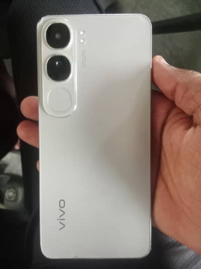 Vivo Y200