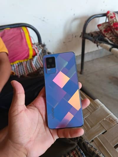 Vivo V21e