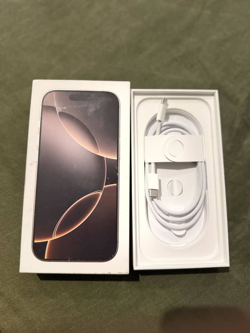 Apple iPhone 16 Pro 4