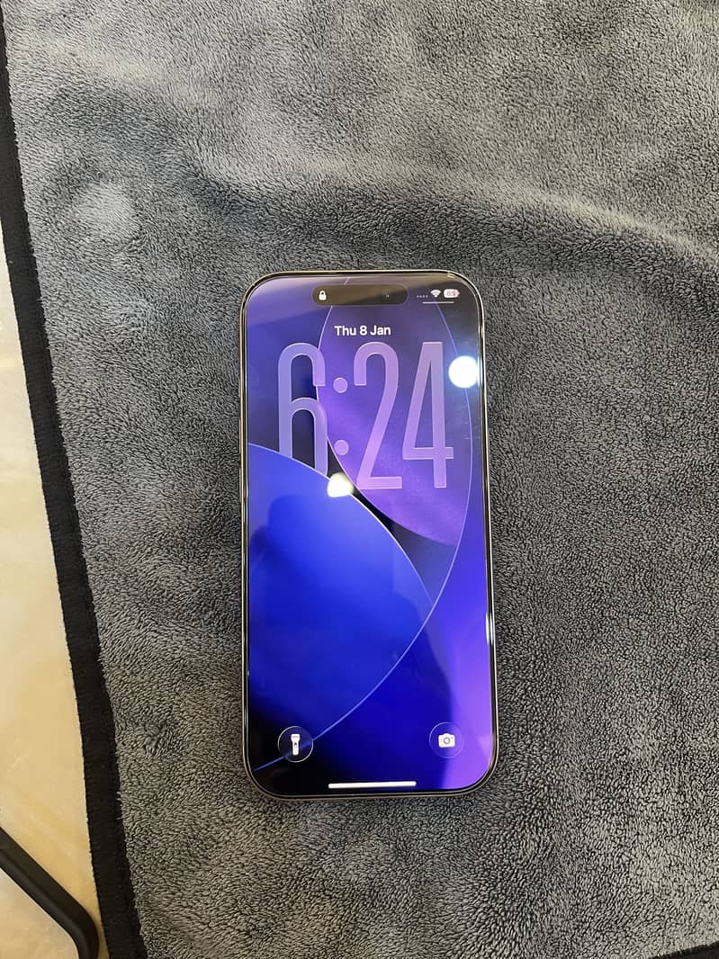 Apple iPhone 16 Pro 5