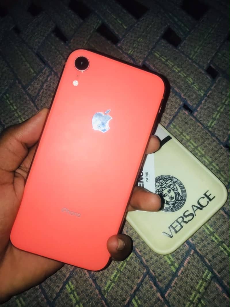Apple iPhone XR 2