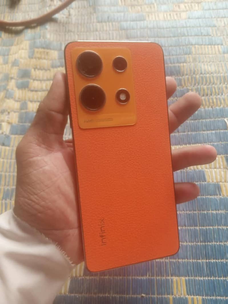 Infinix Note 30 1