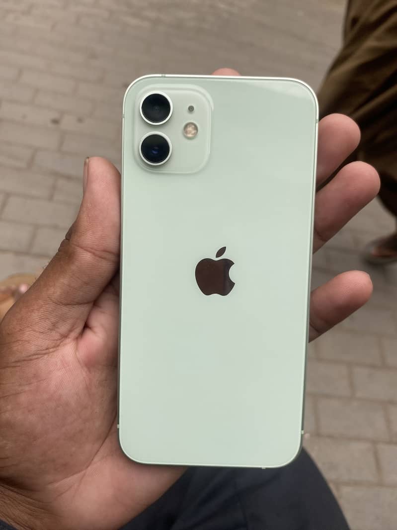 Apple iPhone 12 0