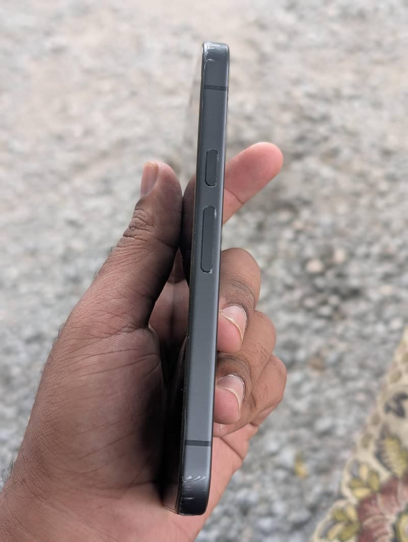 Google Pixel 10a 4
