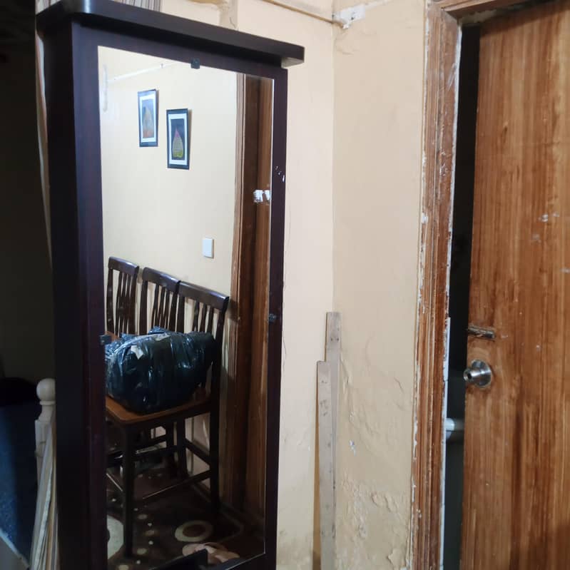dressing table sliding door 2