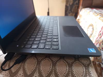 Lenovo i3 4th generation 4gb ram 500 hdd
