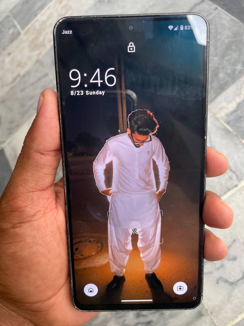 Sharp Aquos Sense7 1