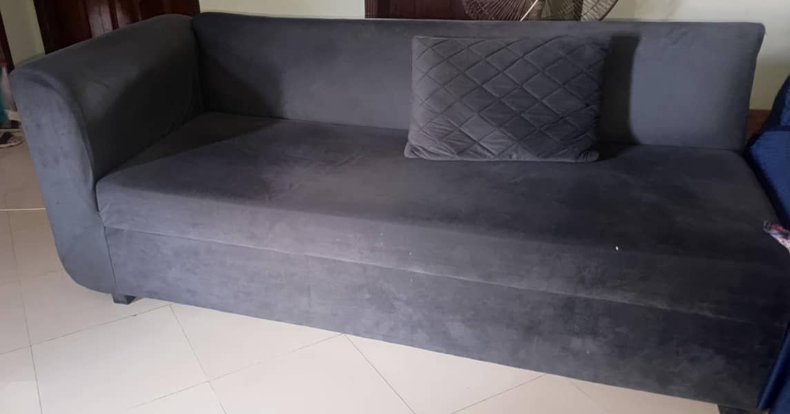 Lshap sofa 2