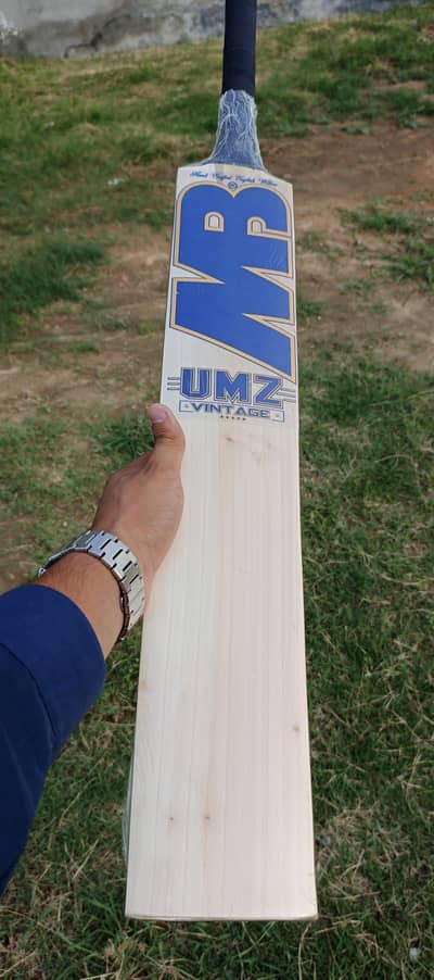 mb Malik vintage bat