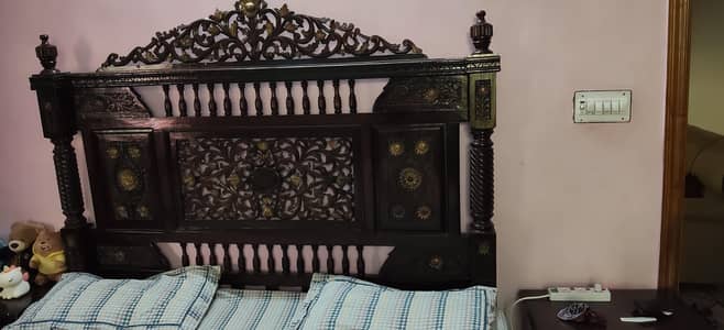 King Size bed set for sale