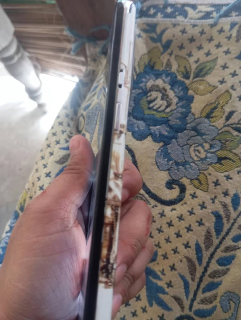 One Plus 9 Pro 3