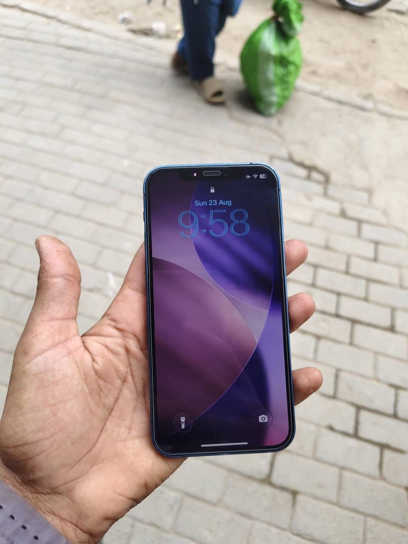 Apple iPhone 12 5