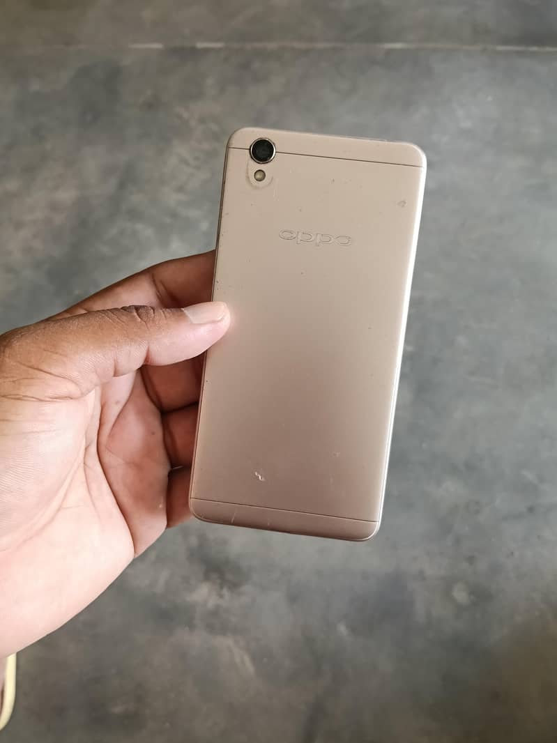 OPPO A37 2