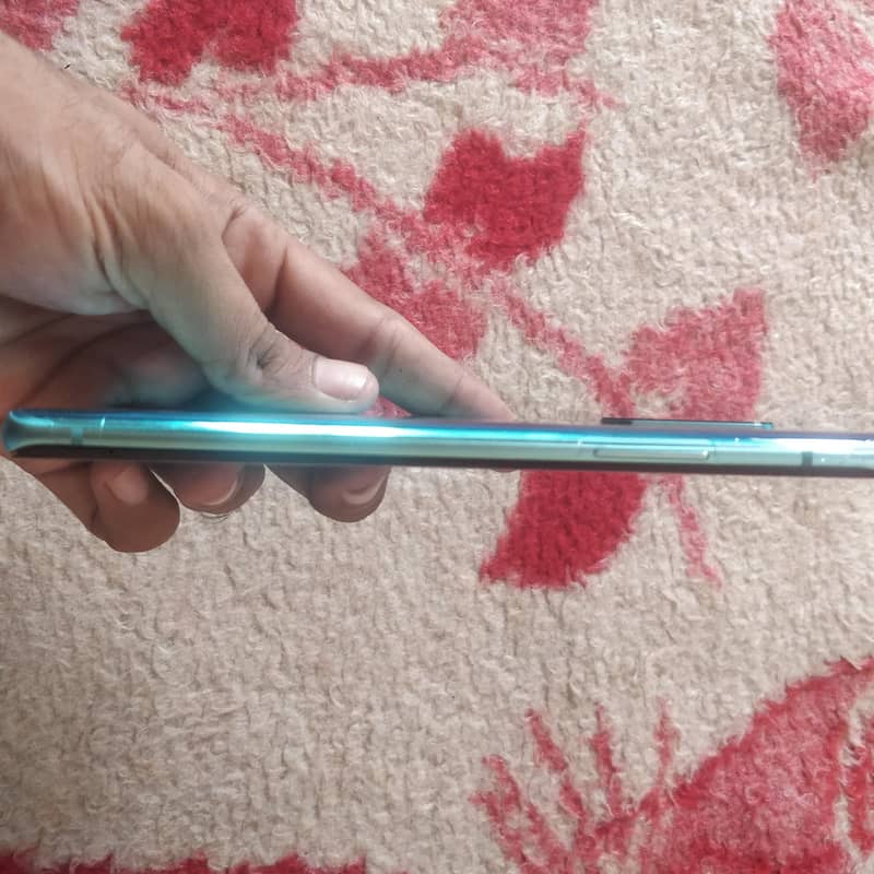One Plus 8 5