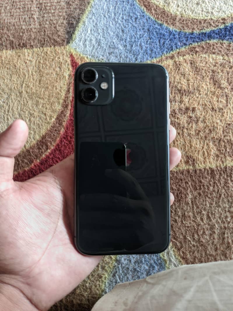 Apple iPhone 11 0