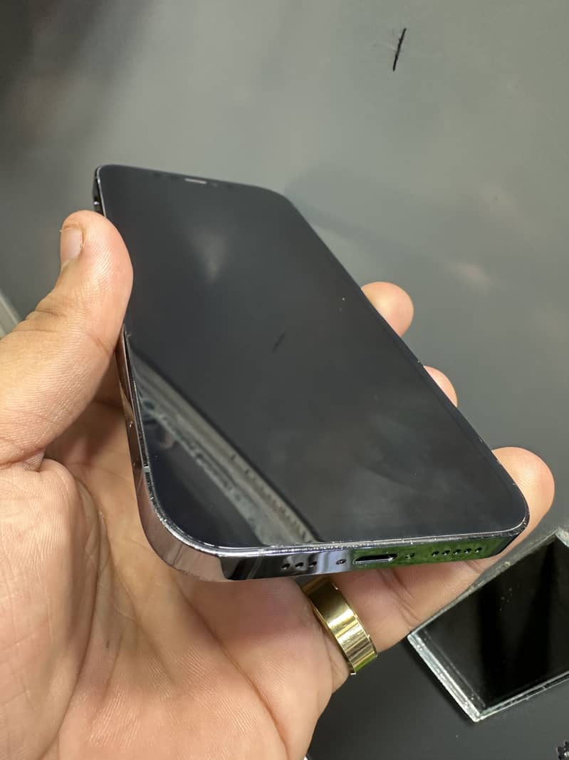 Apple iPhone 12 Pro 5