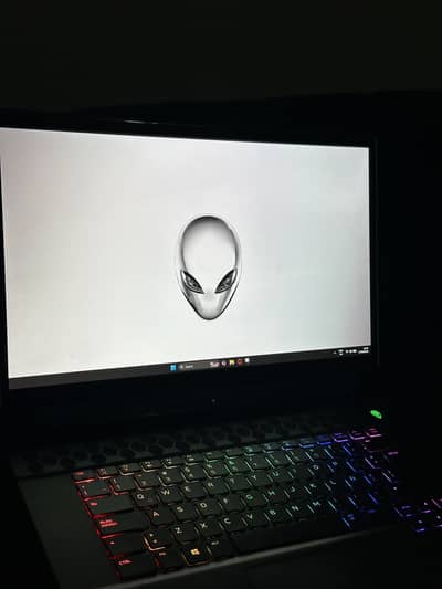 Alienware m15 R2 Spanish Import