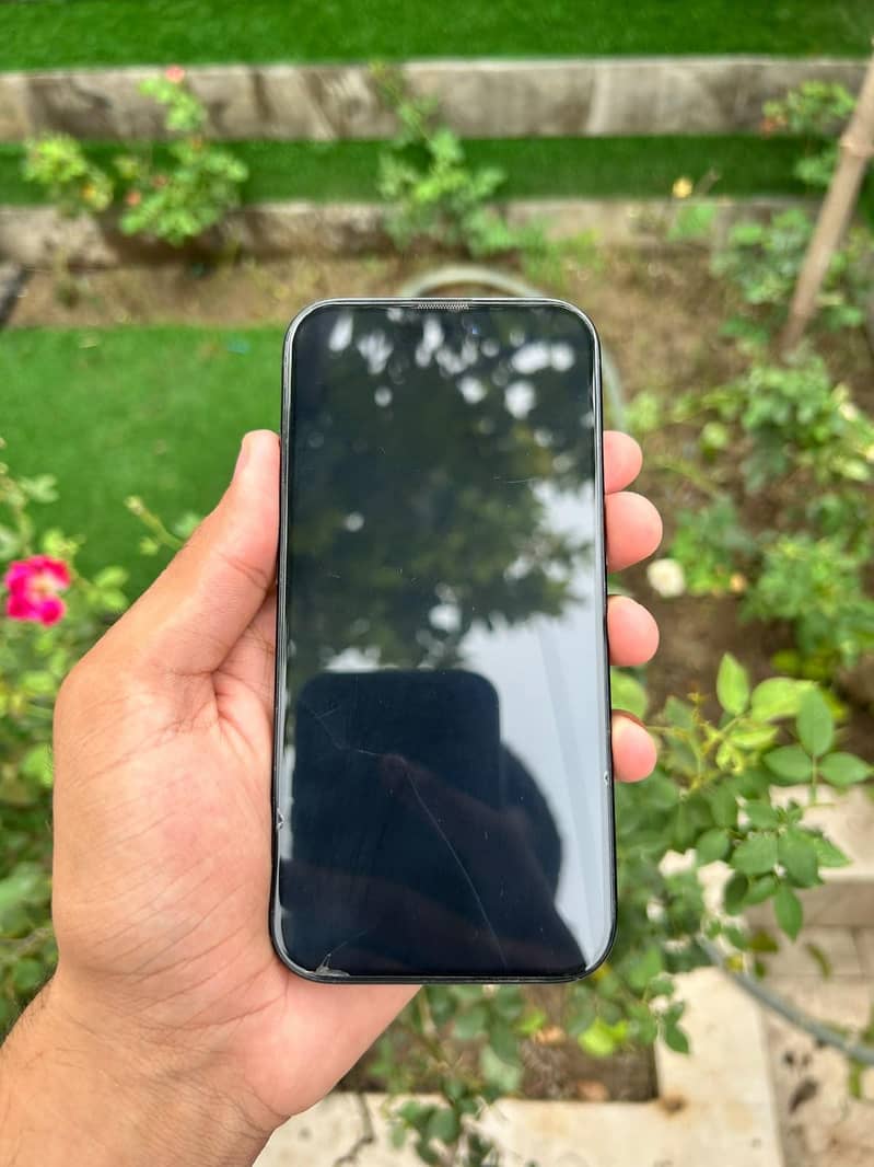 Apple iPhone 15 6
