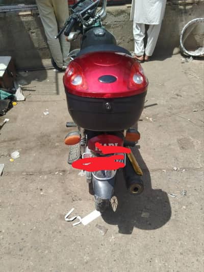 Honda / China /Local Bike Tail luggage box brand new condition.
