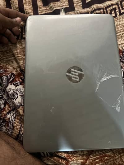 hp core i5 8 generation 10 by 10