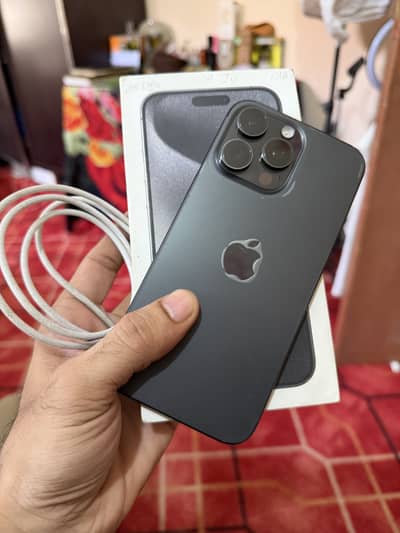 Apple iPhone 15 Pro Max 256gb jv