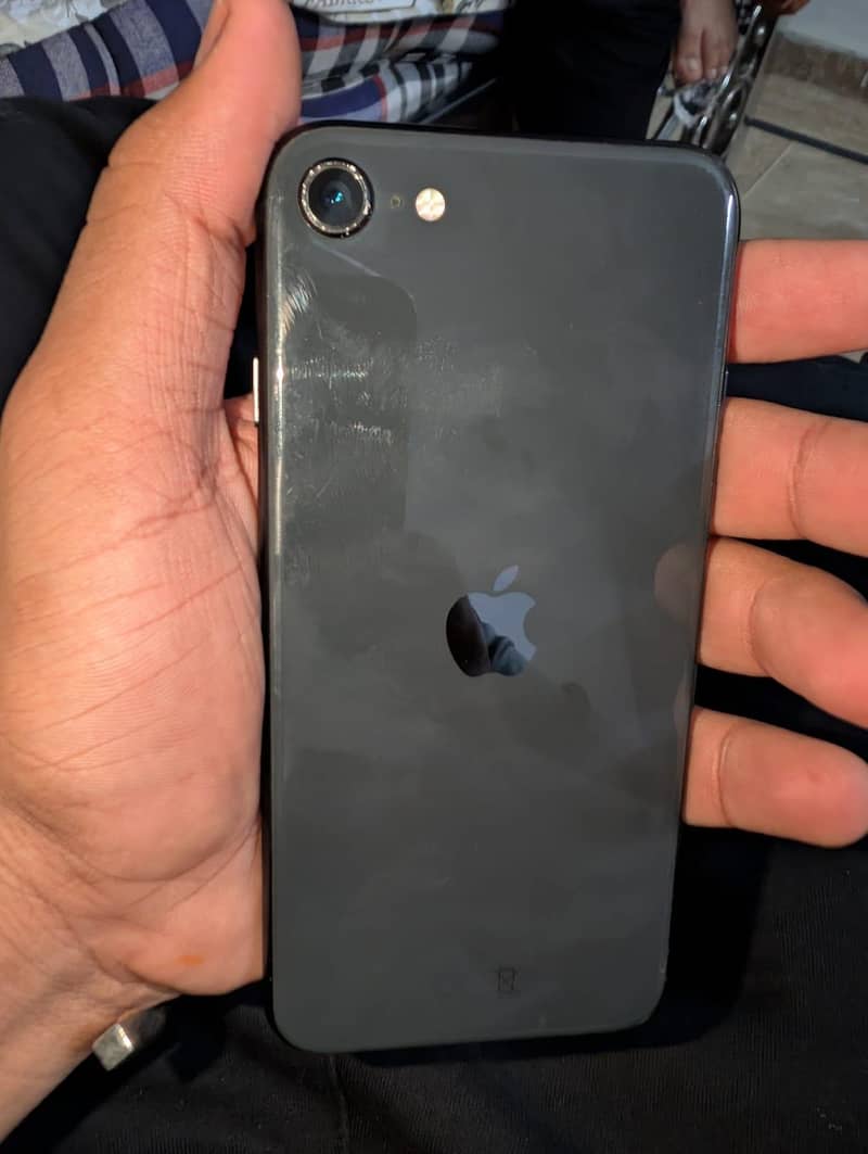 Apple iPhone SE 3