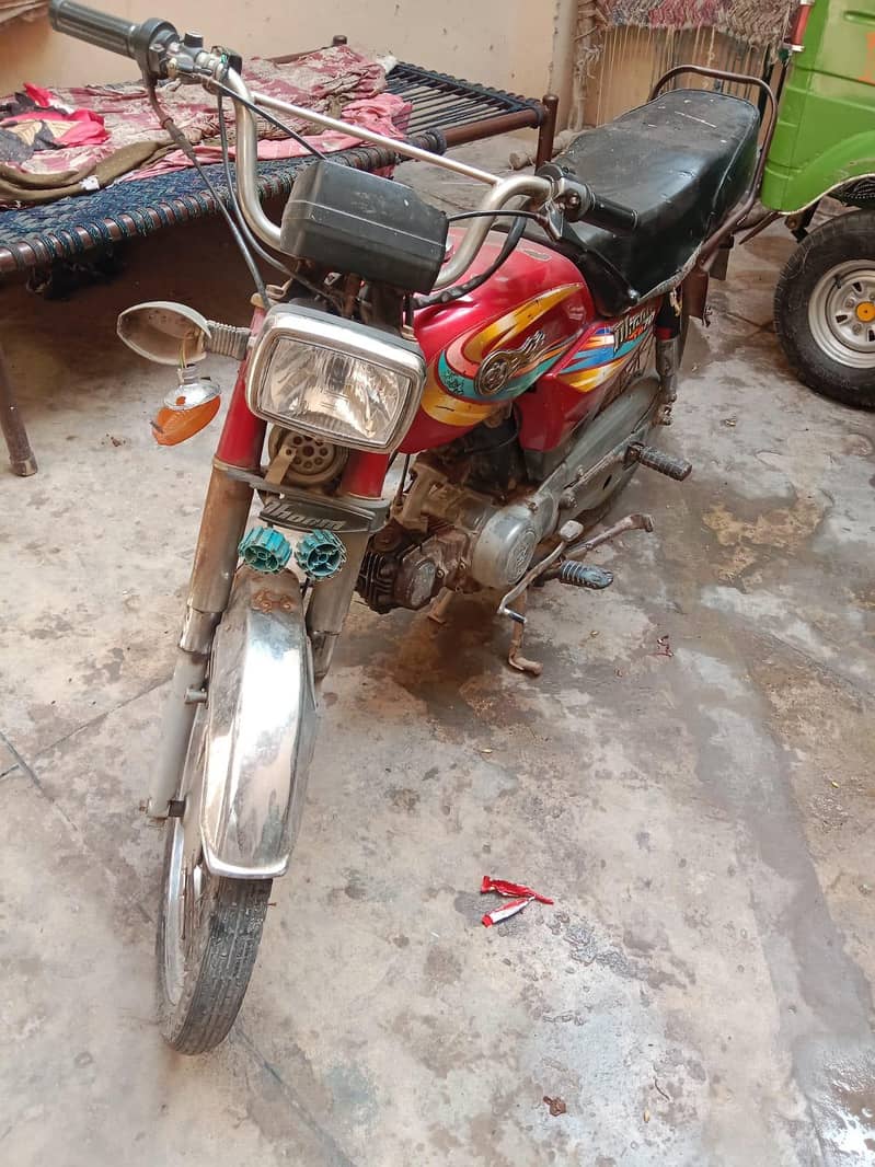 dhoom 2013 model 4