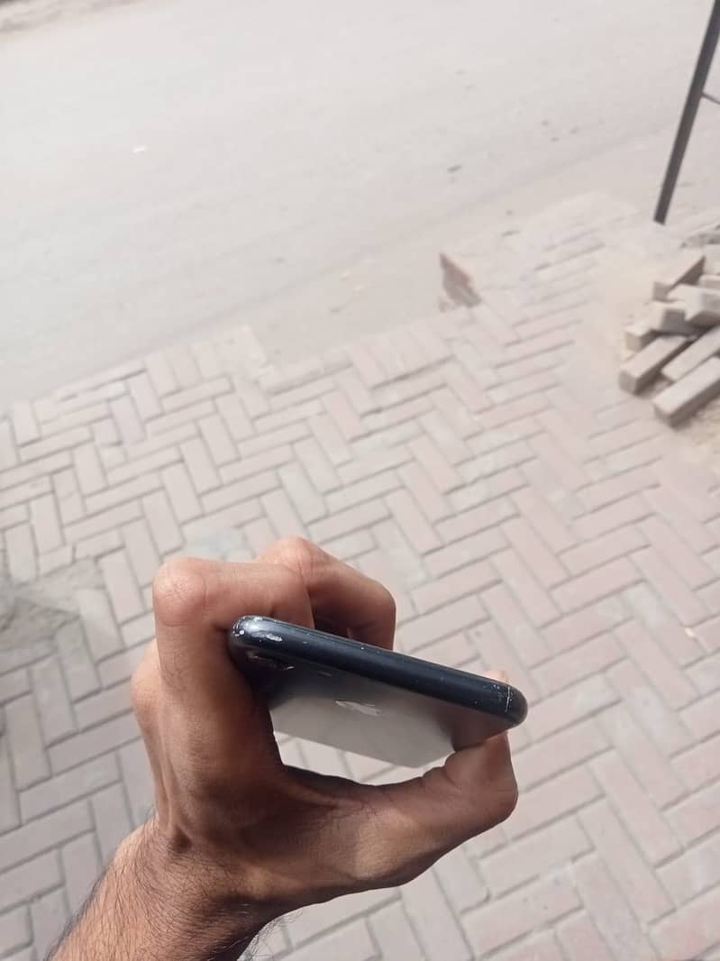 iPhone 7 PTA Approved 4
