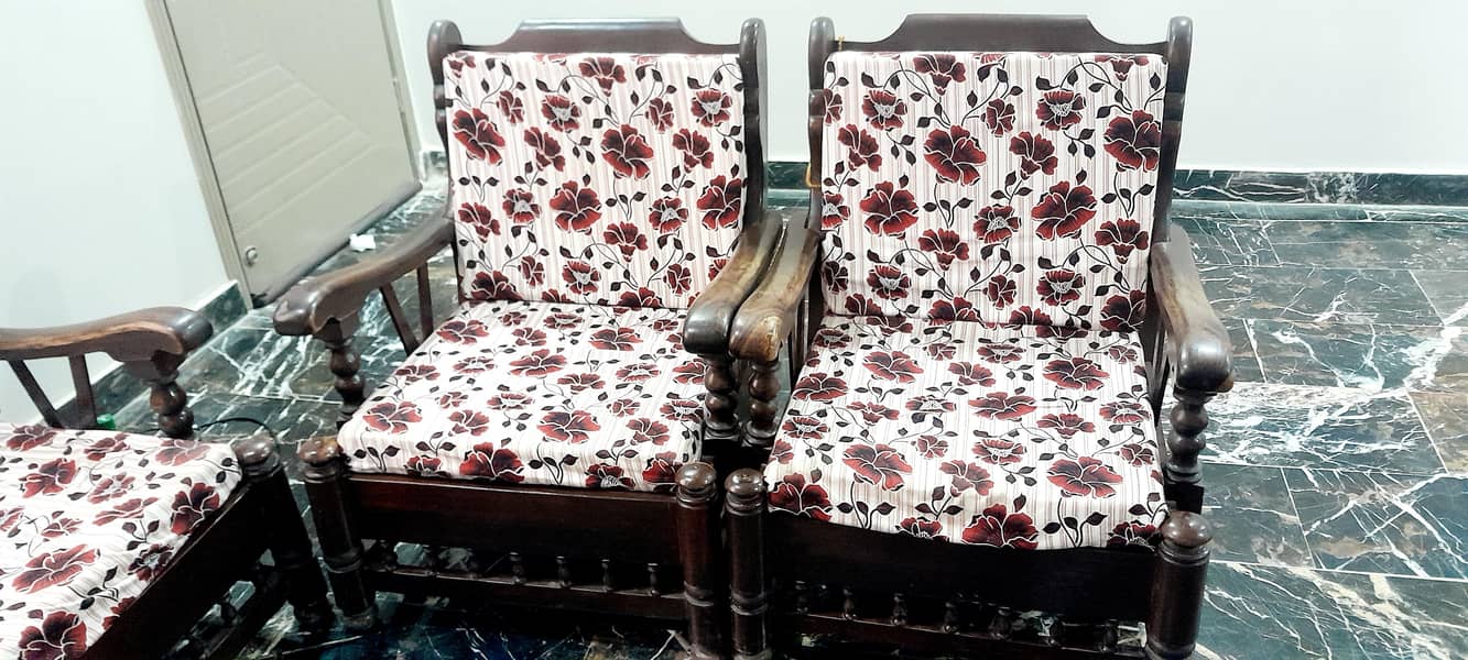 5 Seater Sofa 1