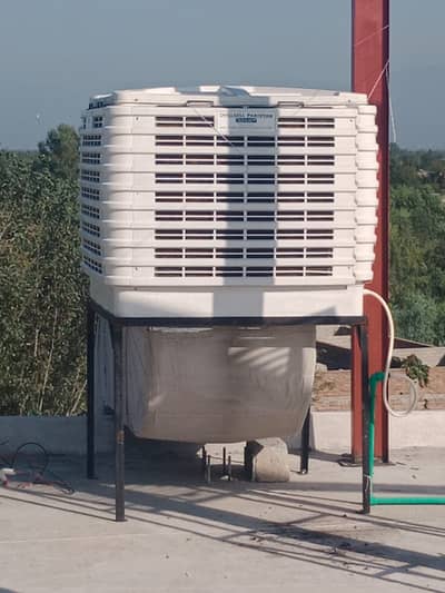 Evaporative Air Cooling system-hospital ducting working,halls ducting