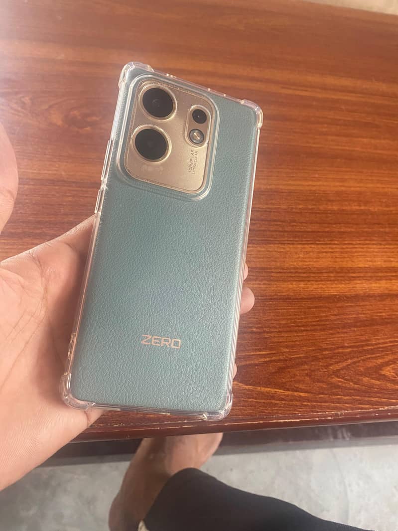 Infinix Zero 30 3