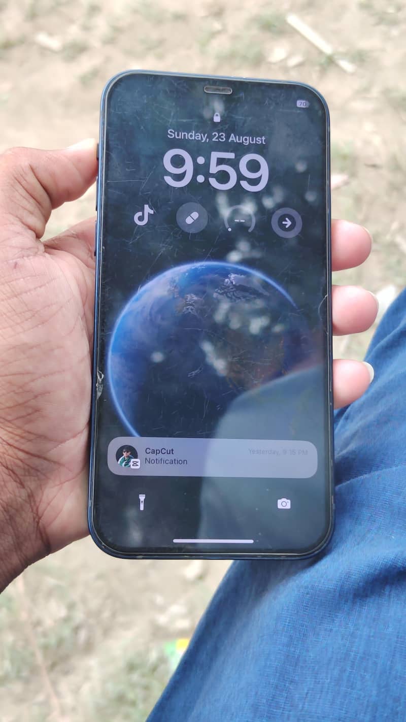 Apple iPhone 12 0