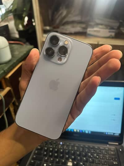 Apple iPhone 13 Pro