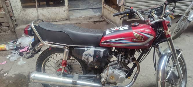 2015 model cg125