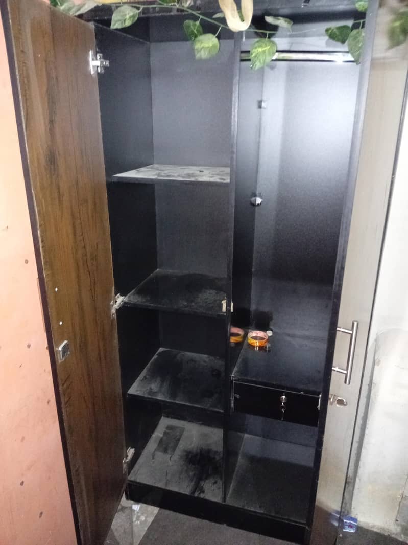 wardrobes 1