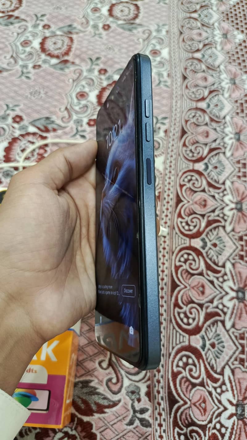 Tecno Spark 20C 2