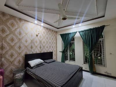 5 marla house for rent in Johar town for Family and Silent office (Call center + Software house