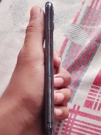 Apple iPhone 11 Pro