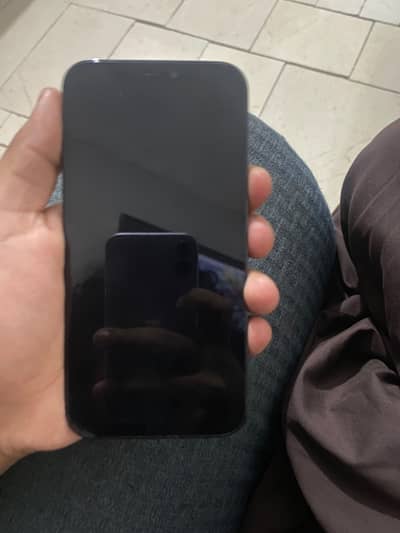 Apple iPhone 14