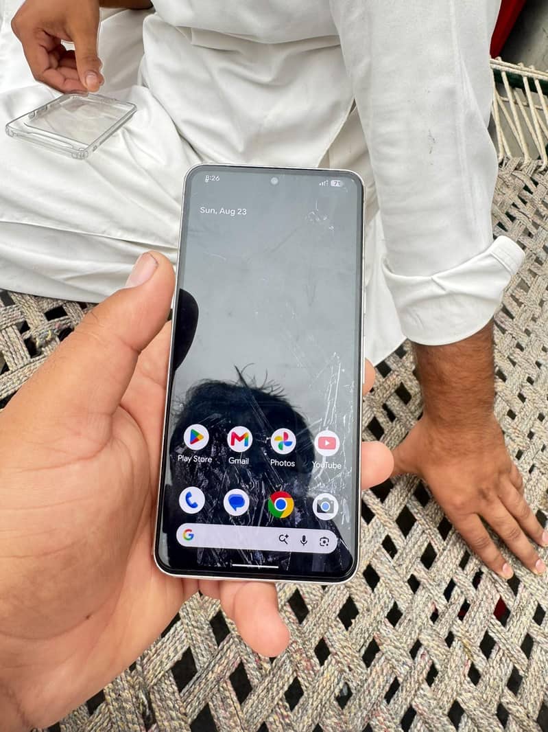 Google Pixel 8 Pro 1